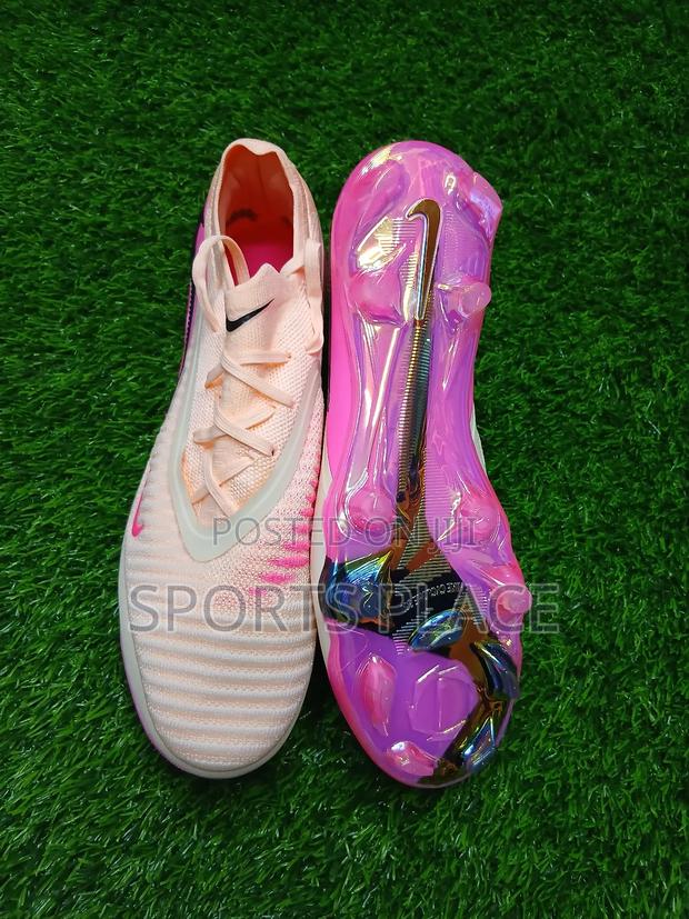 Nike Phantom 6 Cyclone 360 Football Boots - thumbnail 2