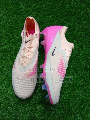 Nike Phantom 6 Cyclone 360 Football Boots