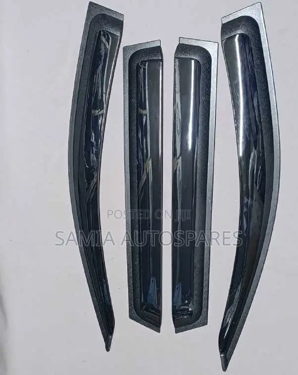 Original Windbreakers Toyota Fielder (2001-2006)