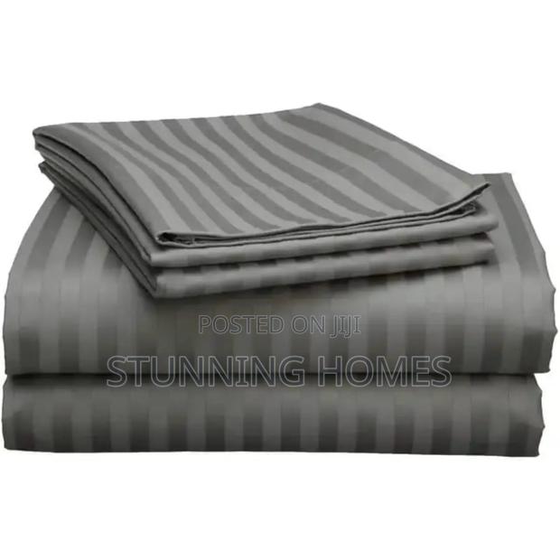 Luxurious Stripped Cotton Bedsheets - thumbnail 2