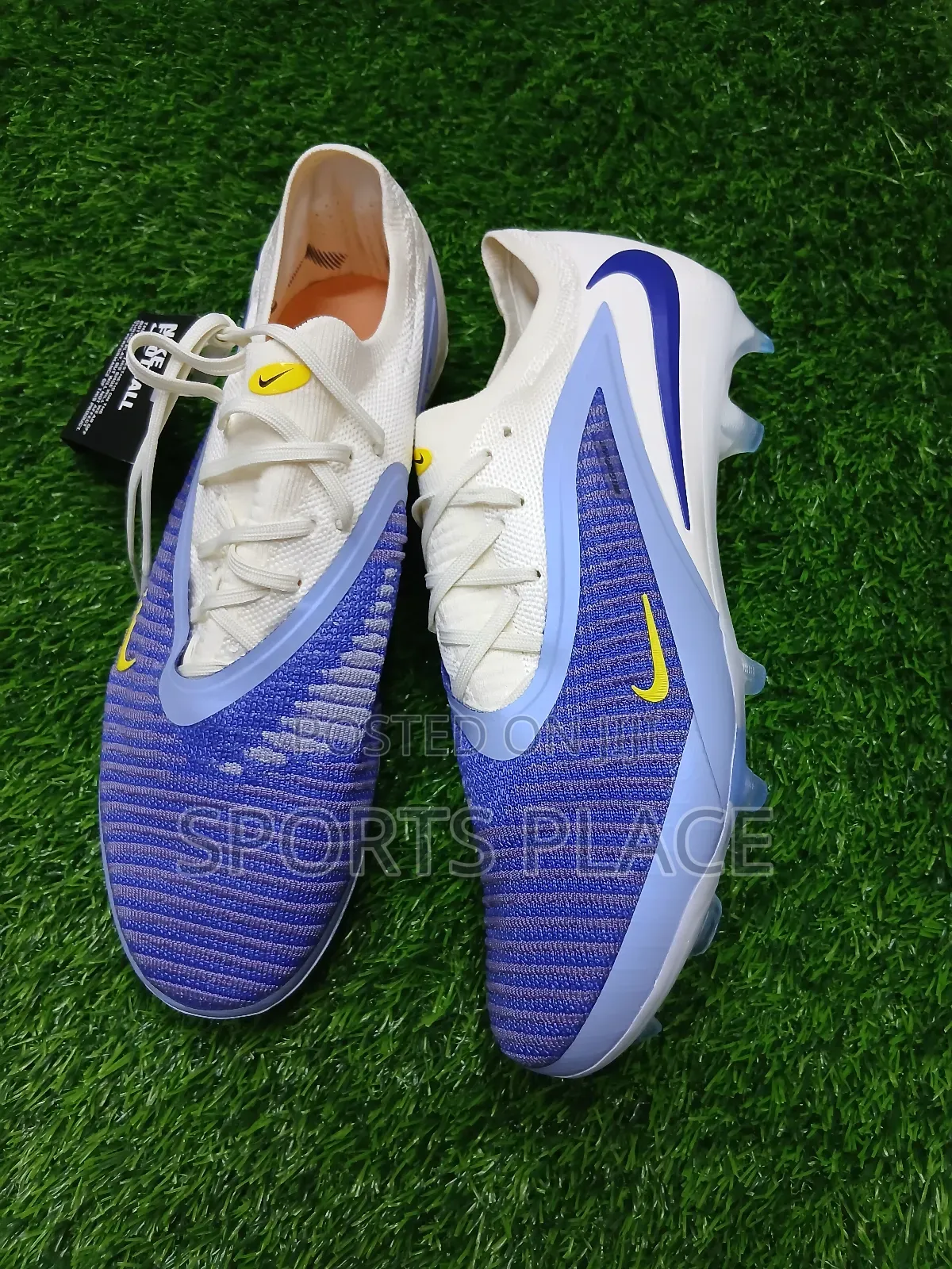 Phantom Gx 6 Fear Nothing Pack Football Boots