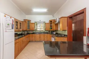 6bdrm Villa in Hardy for sale