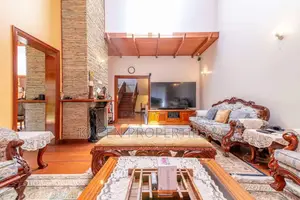 6bdrm Villa in Hardy for sale