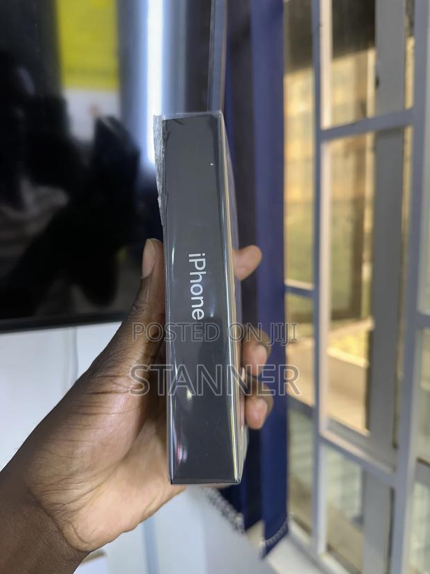 New Apple iPhone 12 Pro 256 GB - thumbnail 2