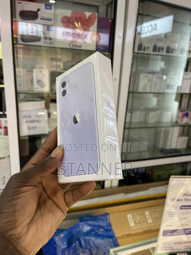 New Apple iPhone 11 128 GB - thumbnail 4