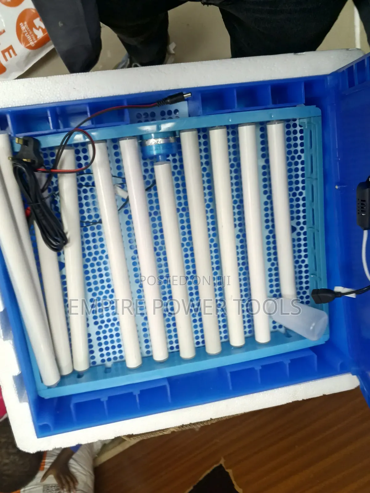 64eggs Incubator