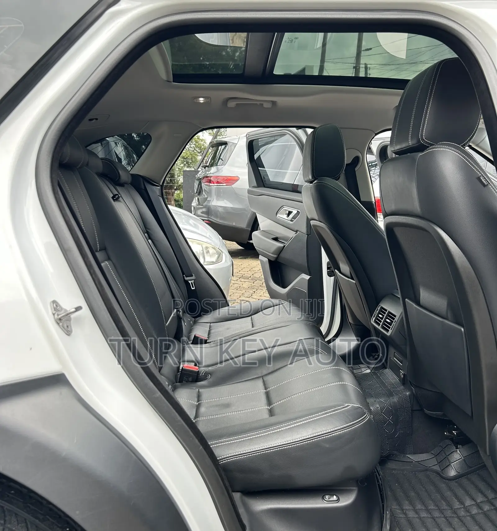 Land Rover Range Rover Velar 2017 White