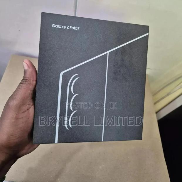 New Samsung Galaxy Z Fold7 512 GB Blue - thumbnail 7