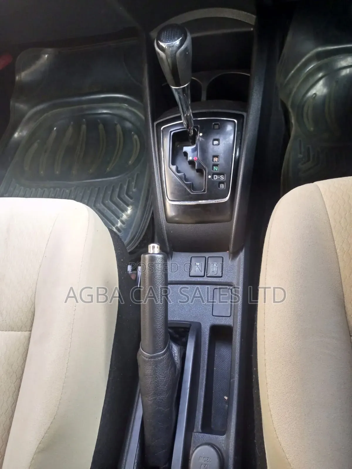 Toyota Axio 2014 White