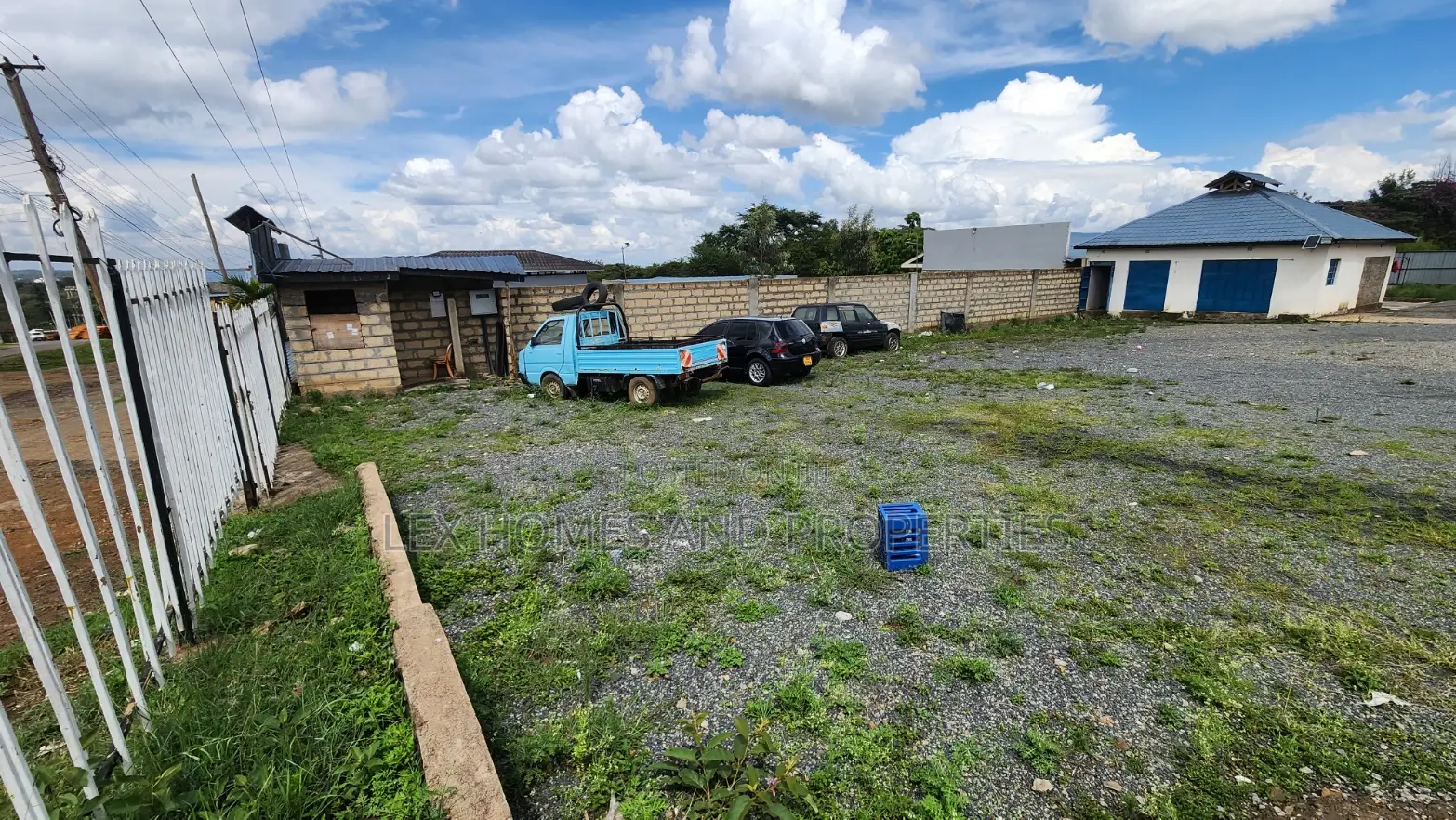 Open Commerical Space to Let Next to Road Near Nkoroi
