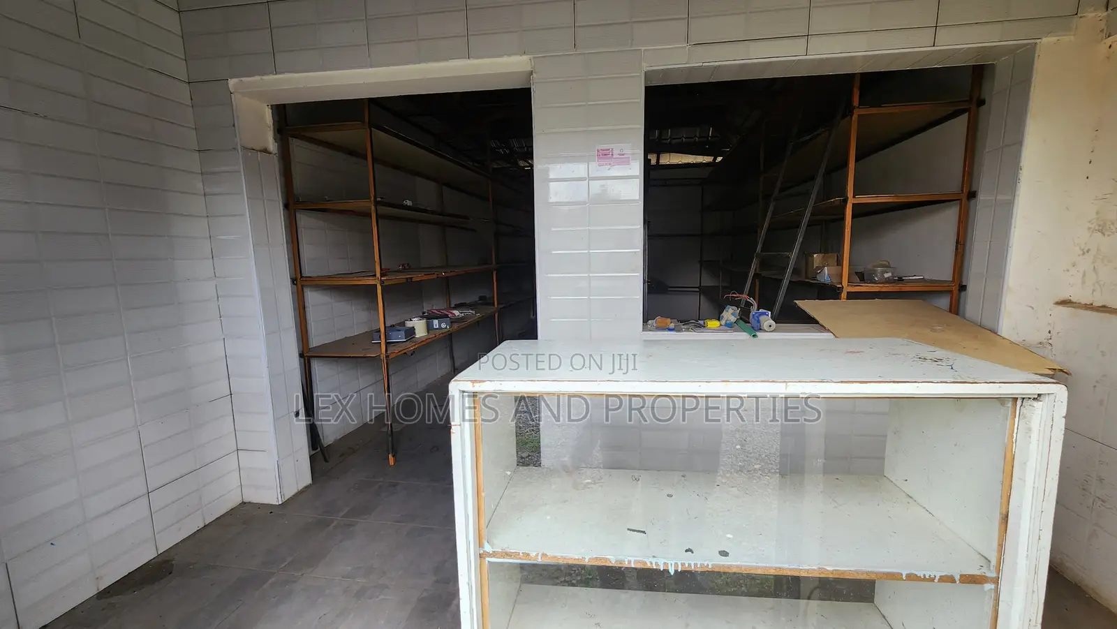 Open Commerical Space to Let Next to Road Near Nkoroi
