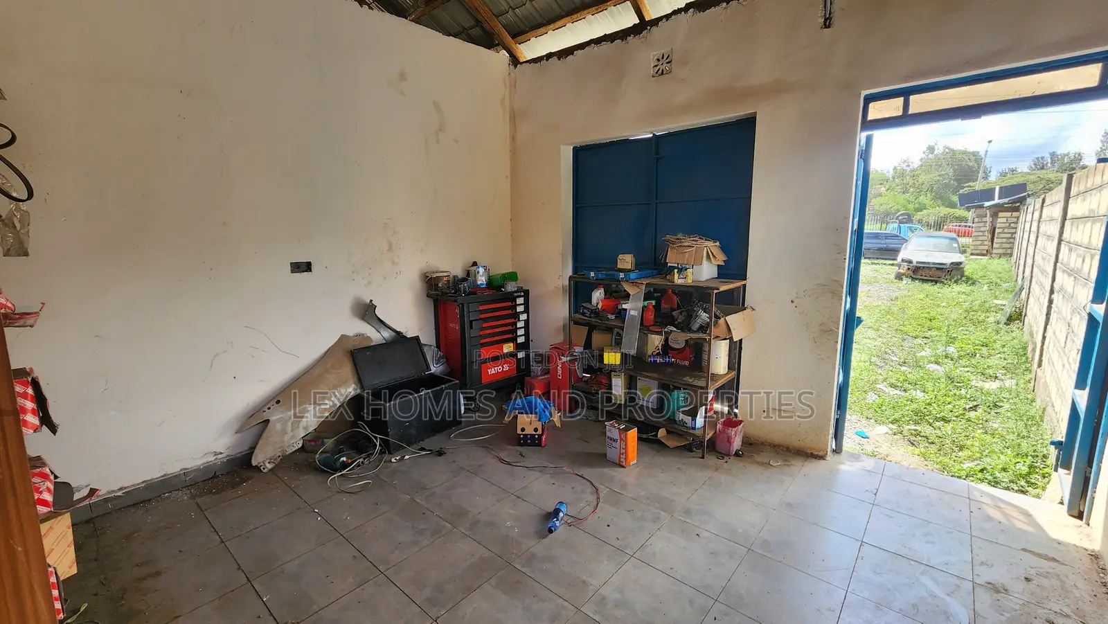 Open Commerical Space to Let Next to Road Near Nkoroi
