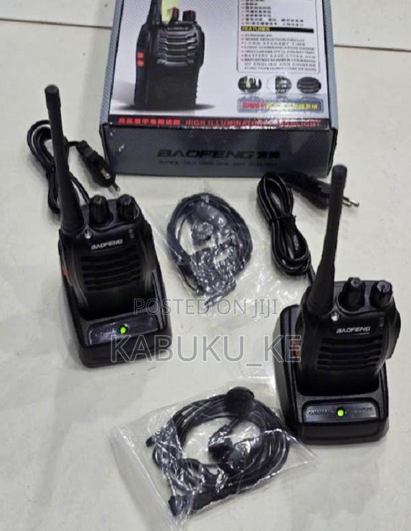 Bf-888s Baofeng Radio Call Walkie Talkies 2 Pieces Upto 3km