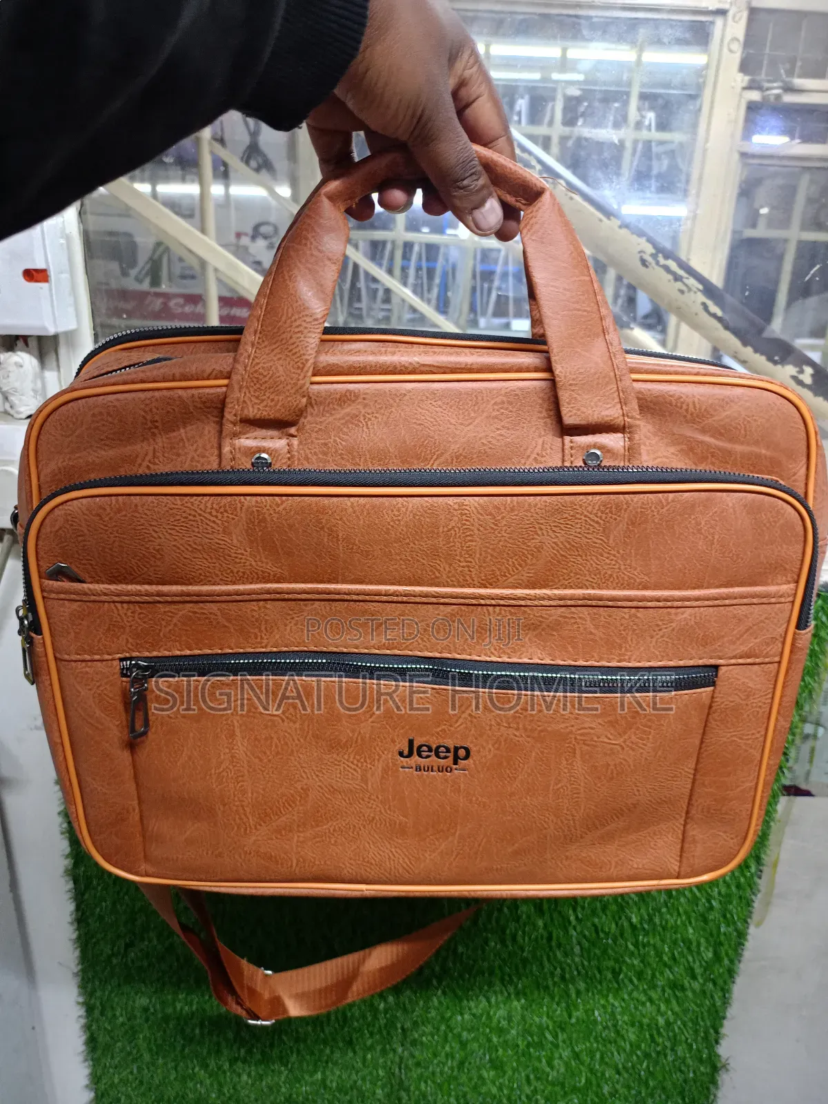 Jeep Buluo Shoulder / Laptop Bag