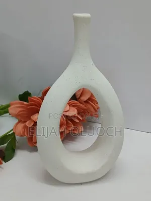 Nordic Doughnut Vase Now Available*