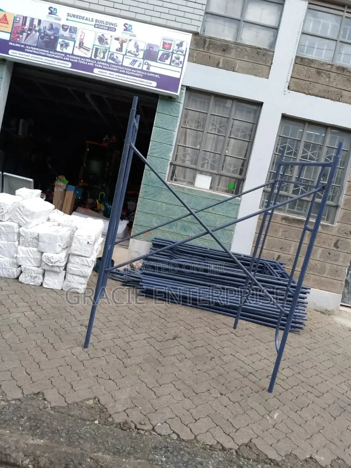 Ladders/ Scaffolding Ladders