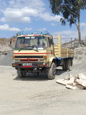 Isuzu FVR 13