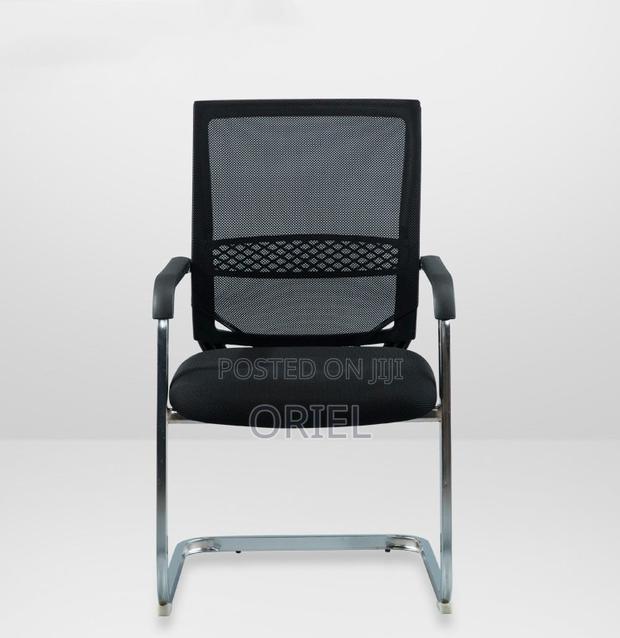 Office Chairs; High-Comfort Executive Boardroom Seating - thumbnail 4