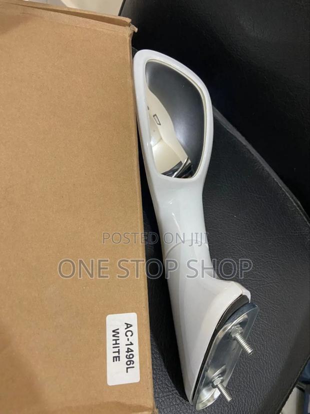 Brand New Replacement White Rush Old Model Bonnet Wing Mirror - main view