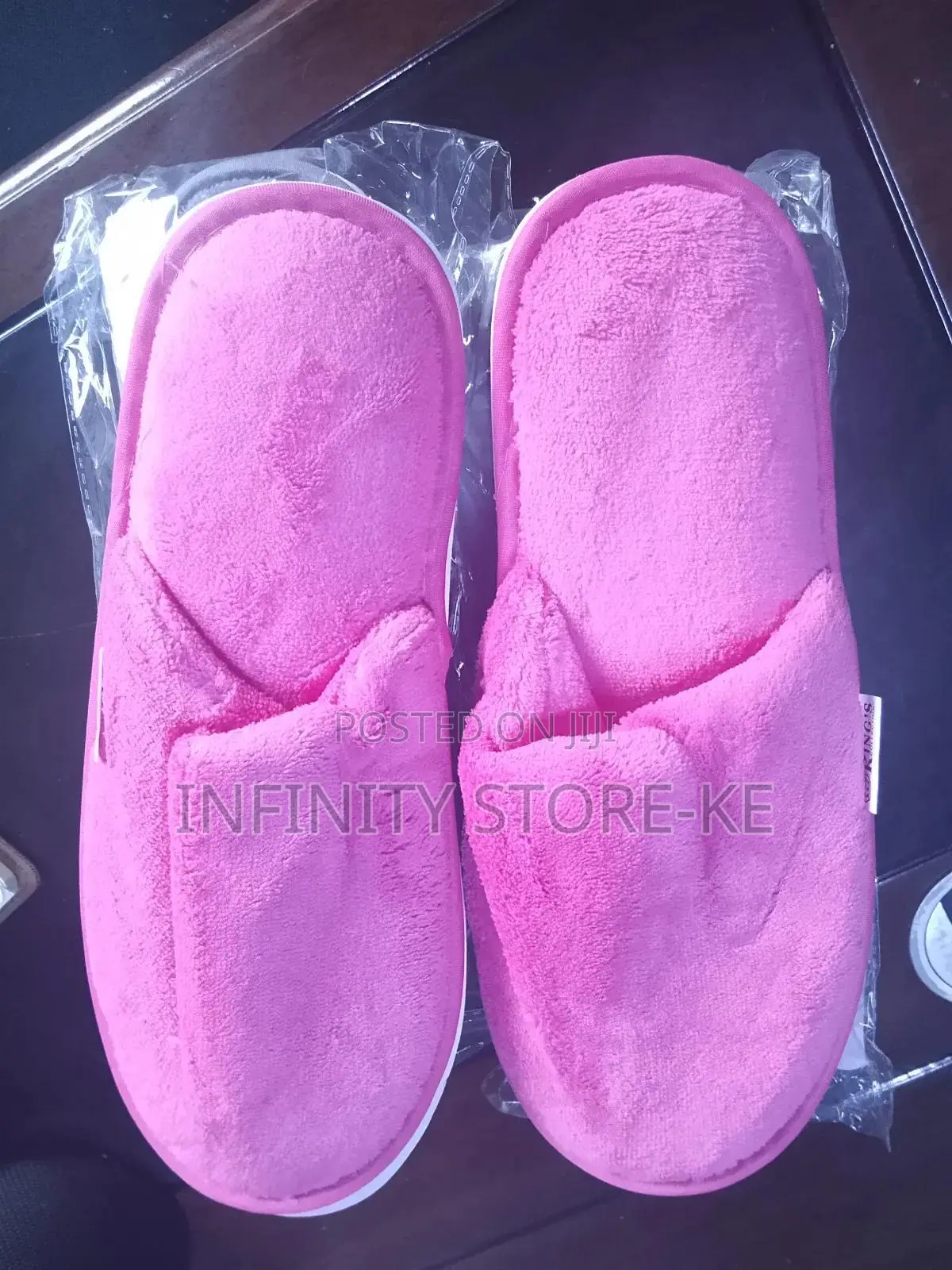High Quality Indoor Slippers/ Indoor Slippers