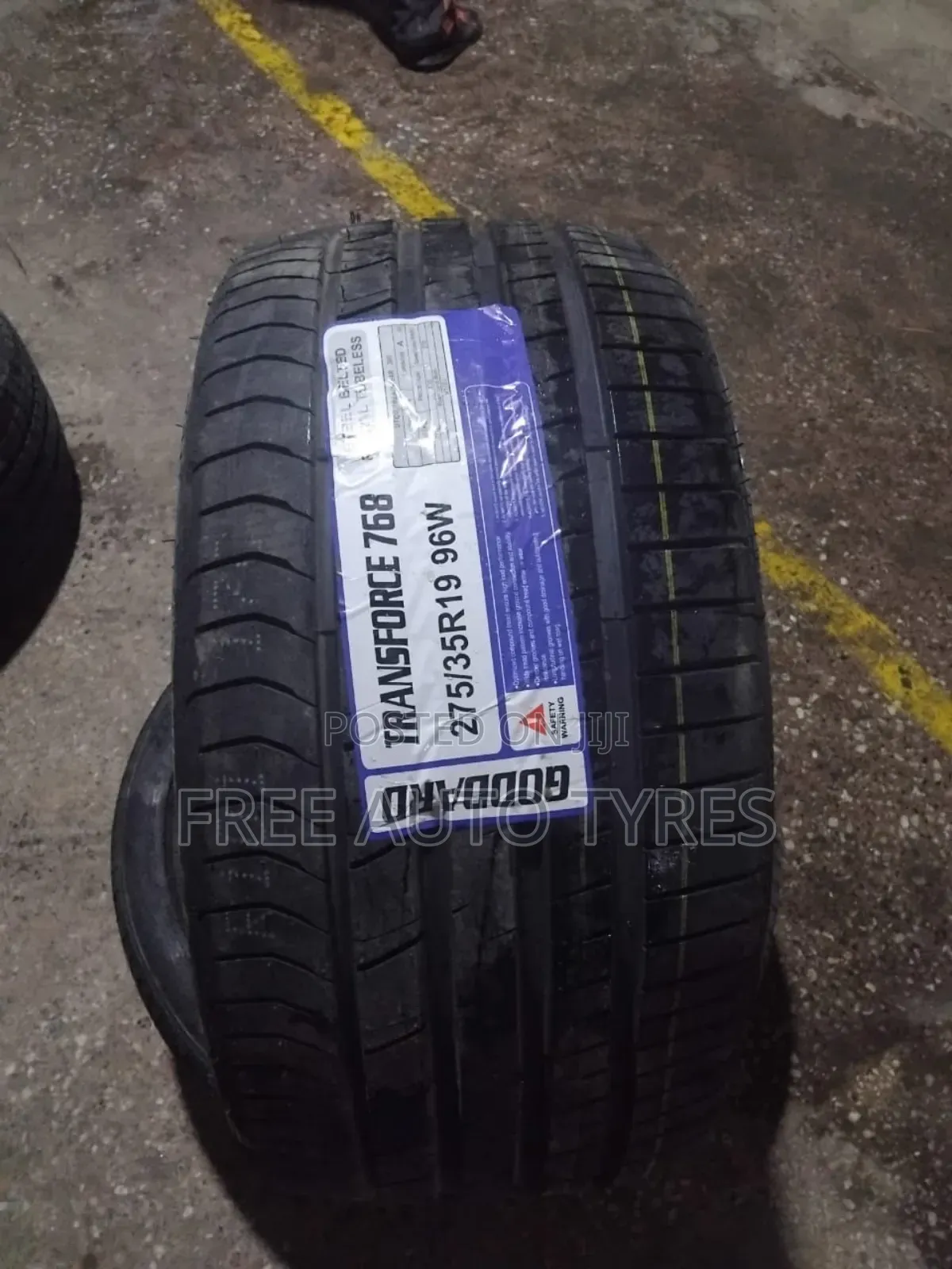 275/35r19 Goddard