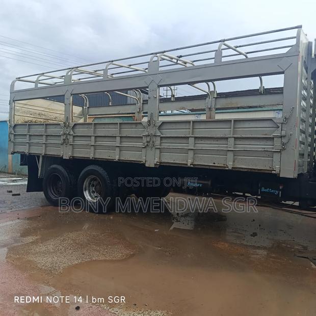 Isuzu FVZ Old Model - thumbnail 8