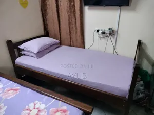 Hardwood Single Bed 3*6 With Mattress