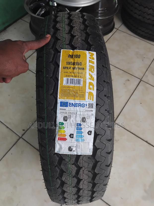 195 R15c Mirage 8pr