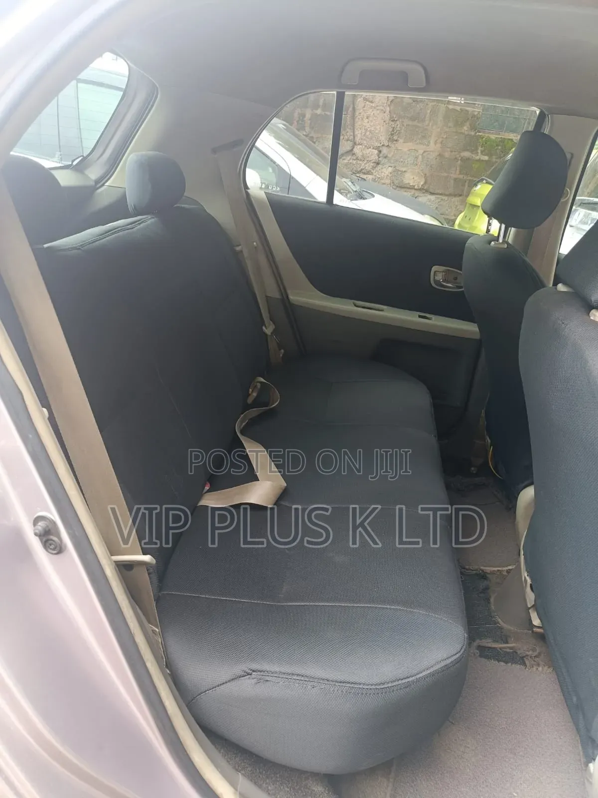 Toyota Vitz 1.0 FWD 5dr 2010 Purple