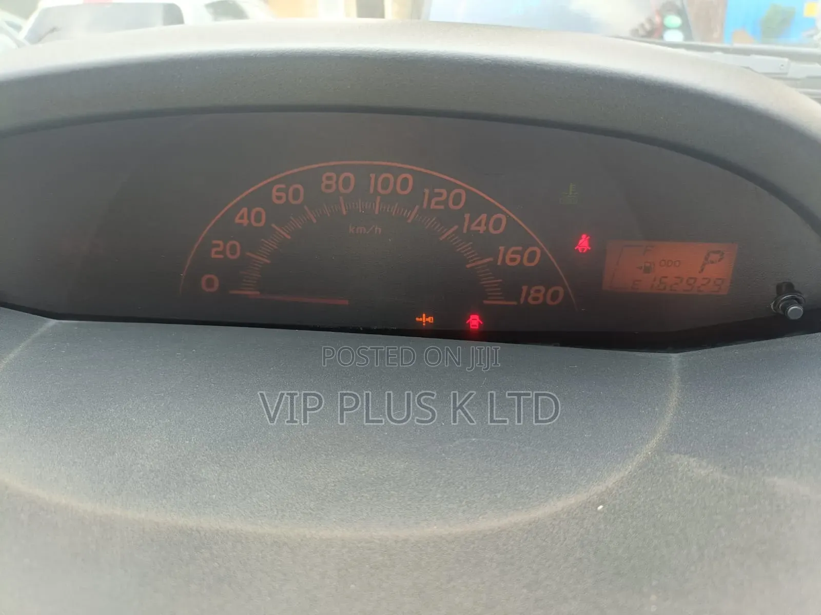 Toyota Vitz 1.0 FWD 5dr 2010 Purple