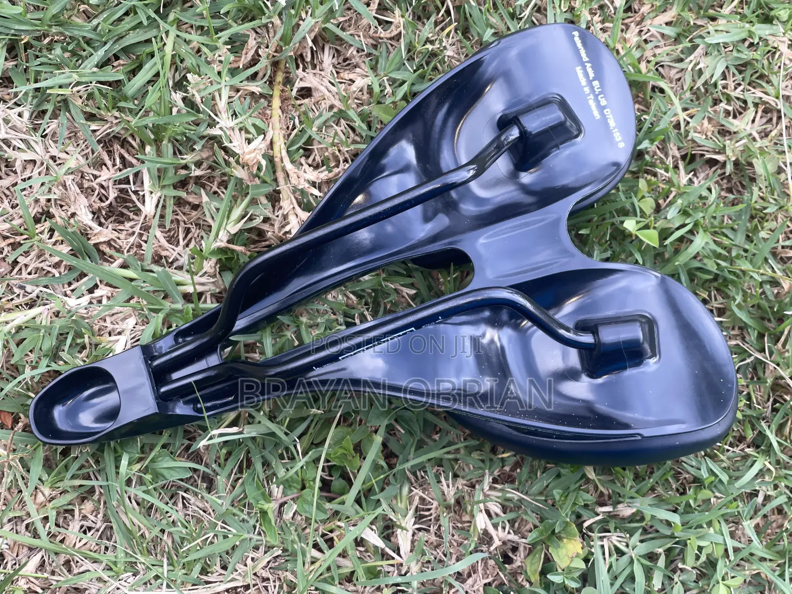 Aeroelastic Saddle