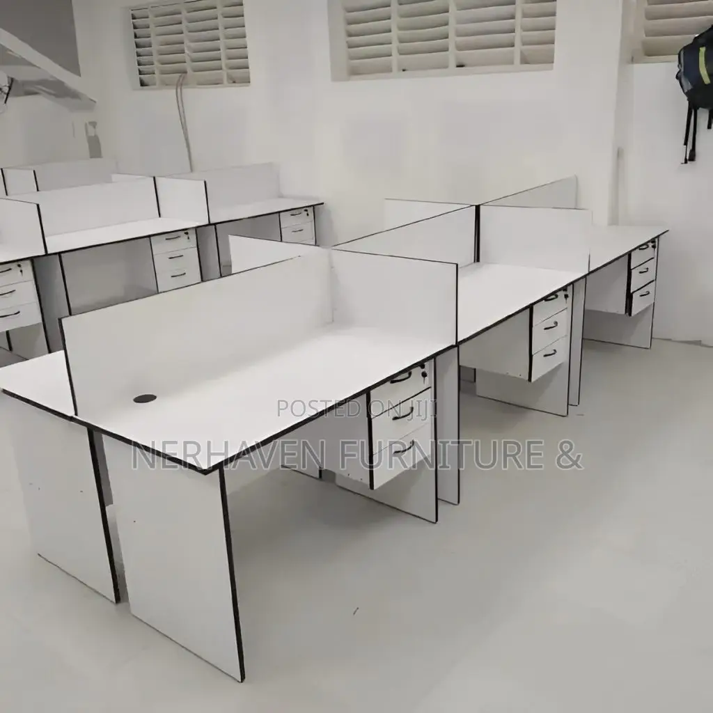 4 Way Workstation