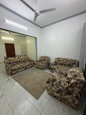 Luxury 2br Apartment | Ac, Wi-Fi, Hot Showers