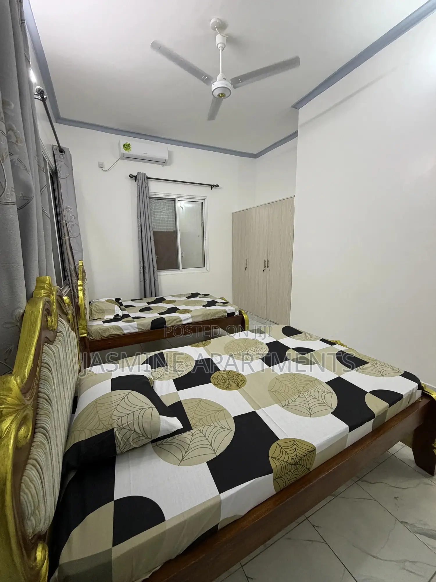 Luxury 2br Apartment | Ac, Wi-Fi, Hot Showers