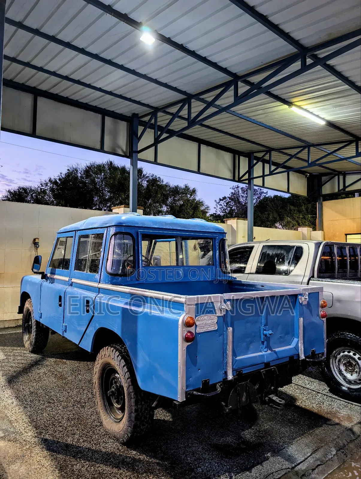 Landrover 109 Double Cab
