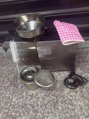 Oil Press Machine - main view