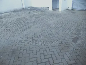 6bdrm Maisonette in Kizingo for rent