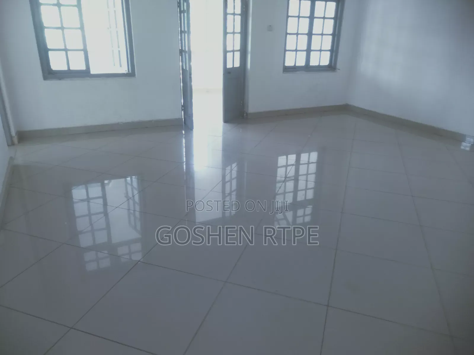 6bdrm Maisonette in Kizingo for rent