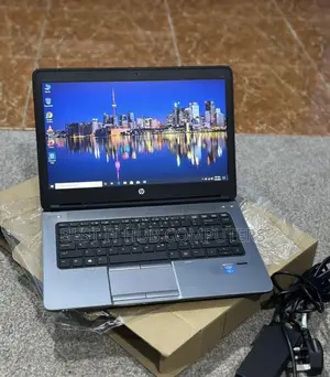 Laptop HP ProBook 640 8GB Intel Core i7 SSD 256GB