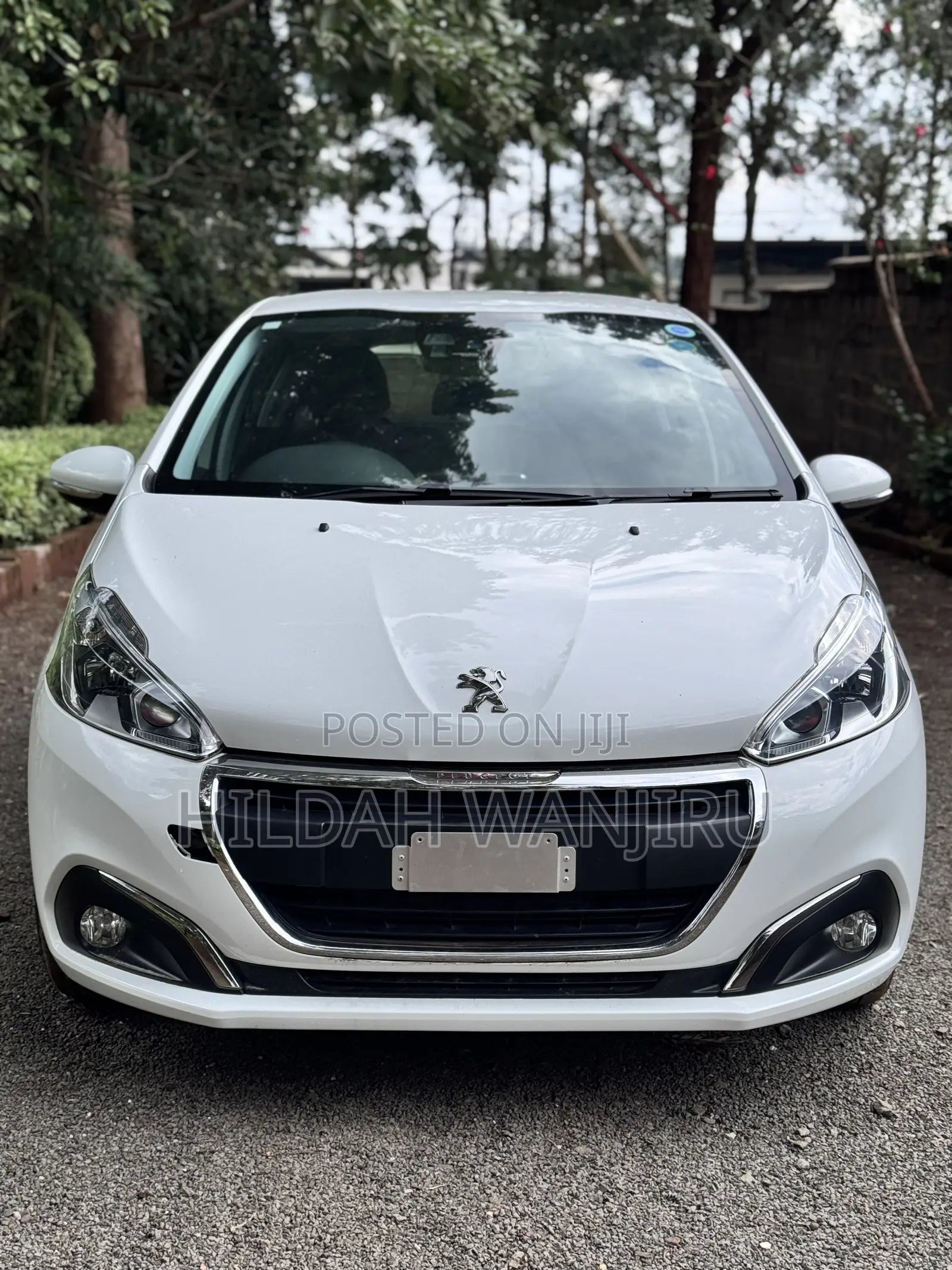 Peugeot 208 2018 White
