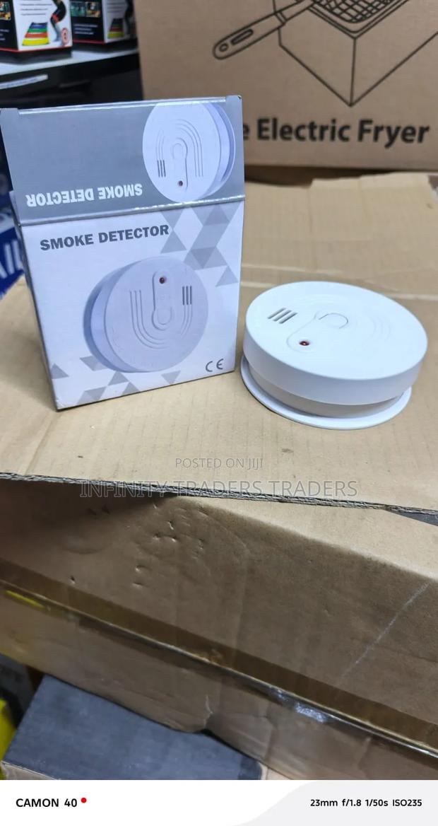 Standalone Smoke Alarm With Long - Life Battery - main view