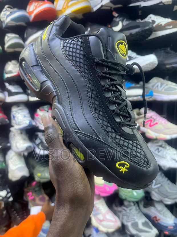 Latest Fashioned Boots - main view