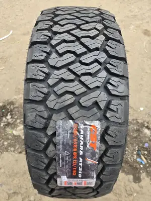 285 /65 R18 CST Tyres (All Terrein) at Ii.