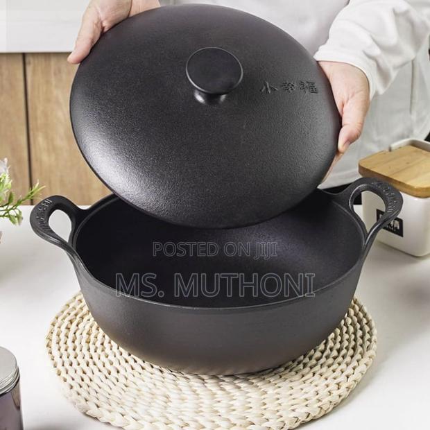 5 L Pre-Seasoned Pure Cast Iron Flat Bottom Wok With Cast Iron Lid
