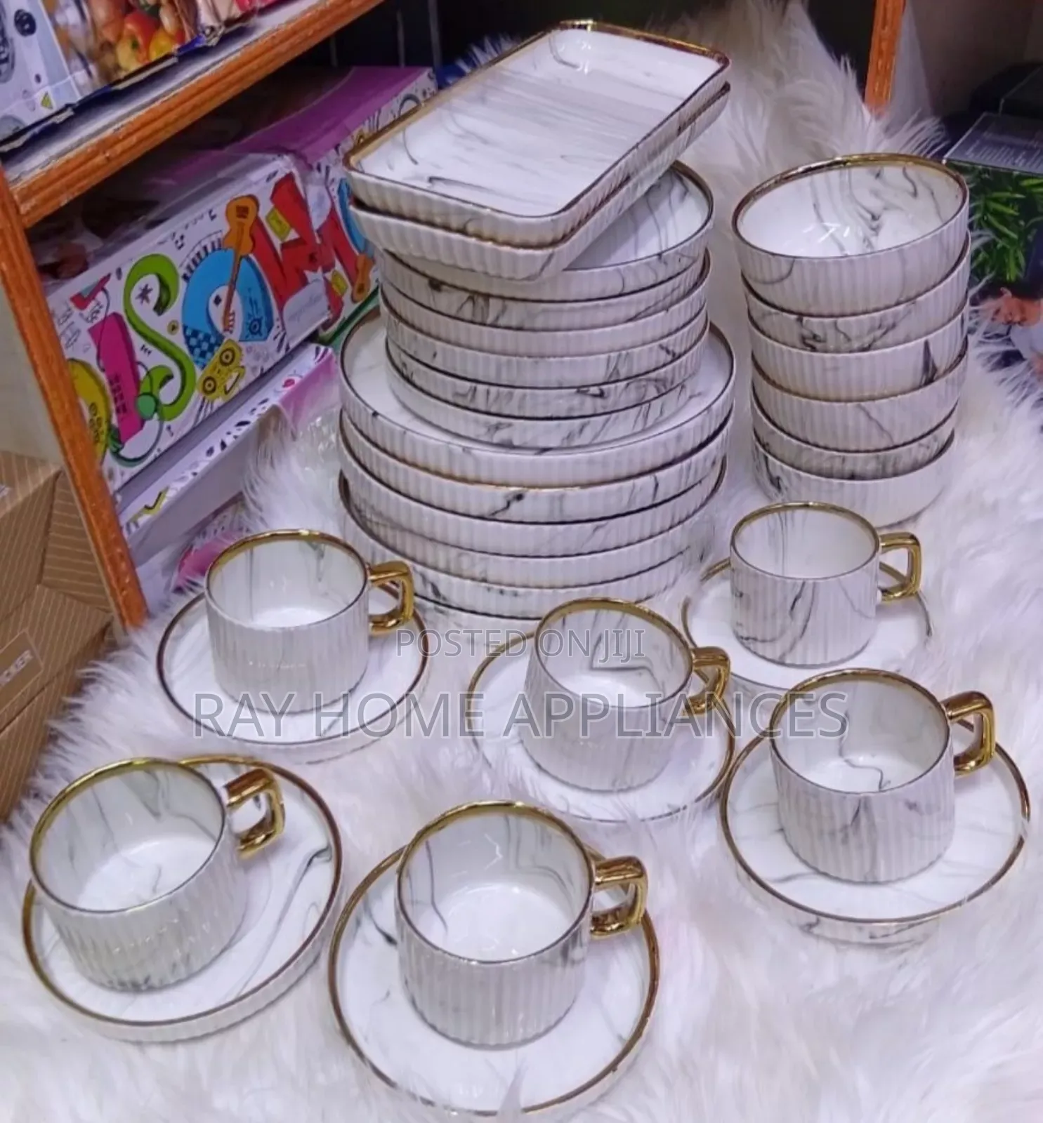 32 Pieces Dinner Set