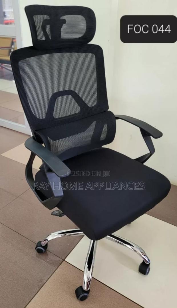 Office Chairs With Backrest and Headrest