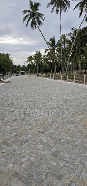 Quarter Half Acre Beach Plots on Sale Kikambala Area - thumbnail 2