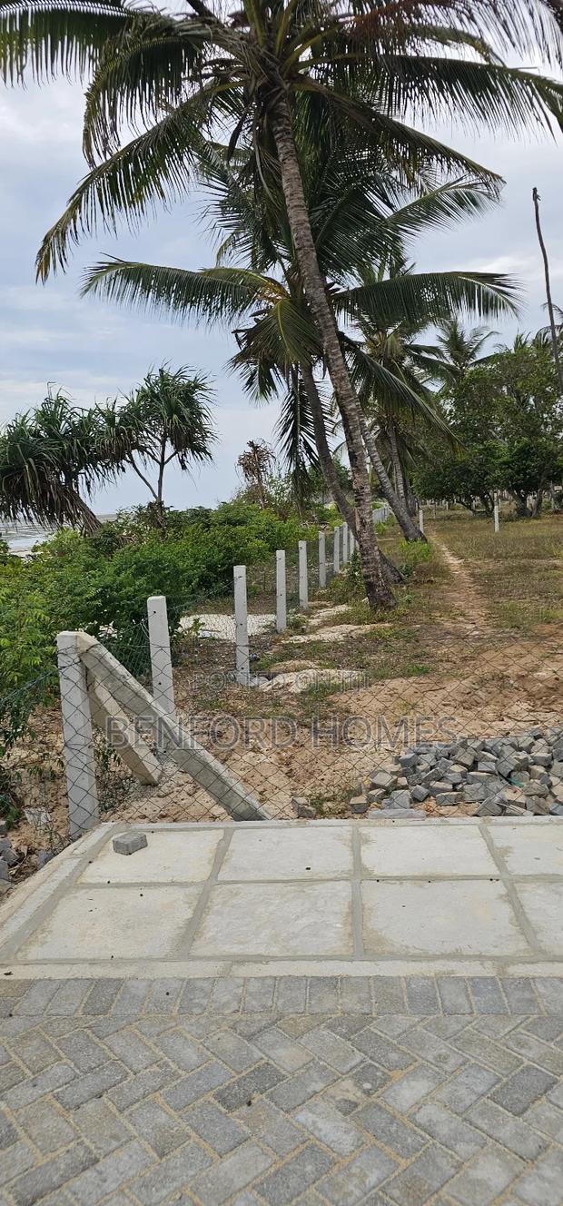 Quarter Half Acre Beach Plots on Sale Kikambala Area - thumbnail 3