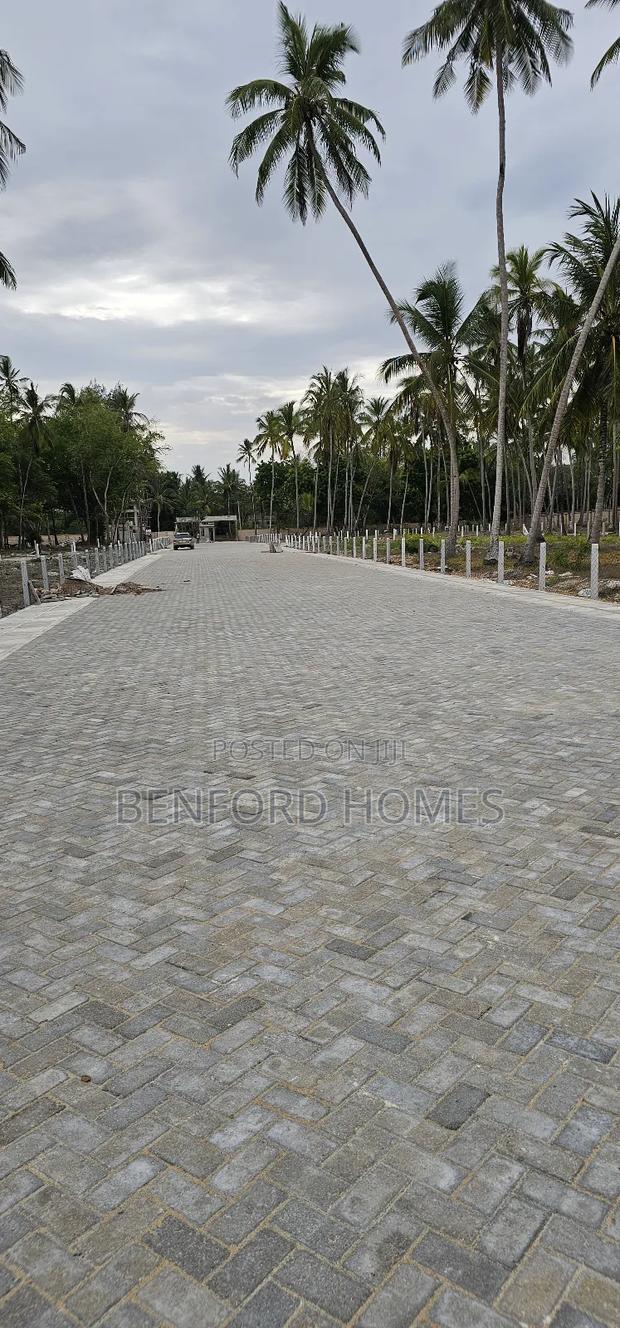 Quarter Half Acre Beach Plots on Sale Kikambala Area - thumbnail 5