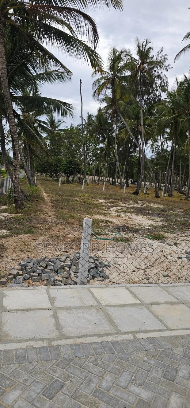 Quarter Half Acre Beach Plots on Sale Kikambala Area - thumbnail 6